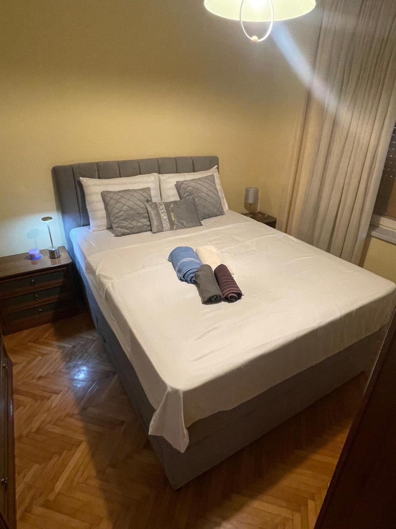 Apartman Luka + Free Parking Zadar Exterior foto